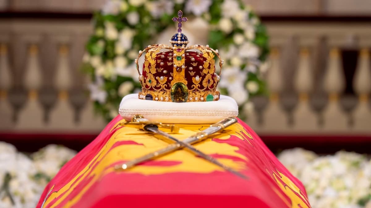 Norjan kuninkaan hautajaiset | Harald haudataan salassa pidettyyn kaksois­­sarkofagiin, johon päätyy aikanaan myös Sonja